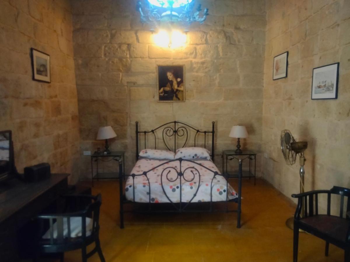Charming 17Th Cent House Of Character In The Famous 3 Cities, Right Next To Valletta Cospicua Exterior foto