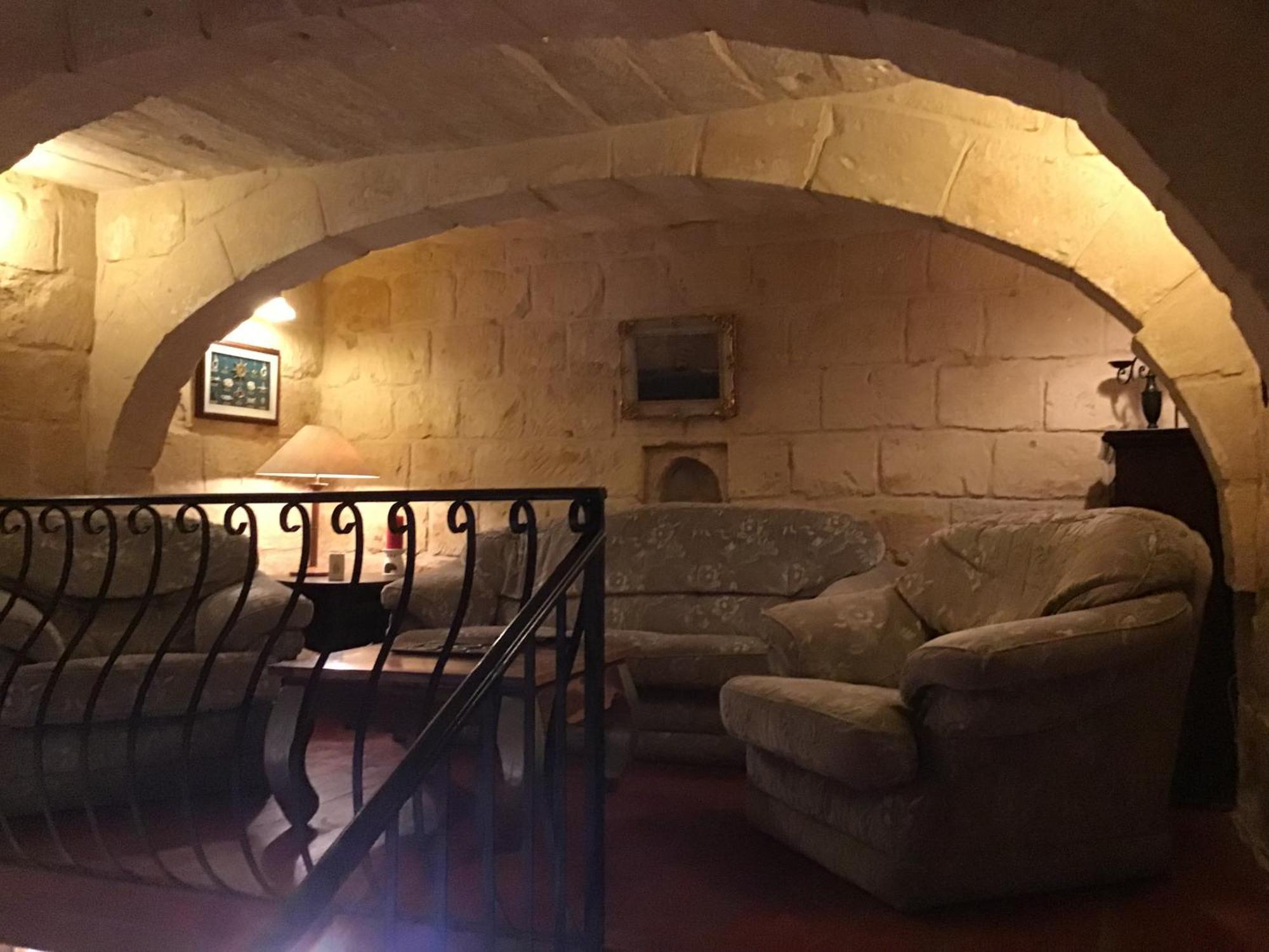Charming 17Th Cent House Of Character In The Famous 3 Cities, Right Next To Valletta Cospicua Exterior foto